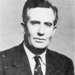 Portrait photo of Harry Wilson